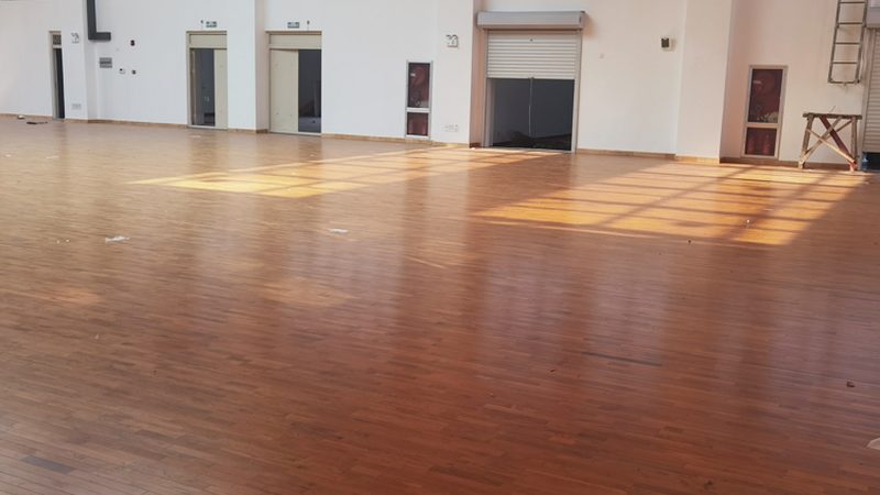 揭秘原木门代加工：厂家选择与工艺解析